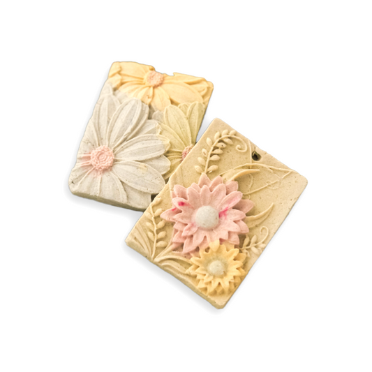 [DUDU Handcrafted] Flower Cheese Crunch